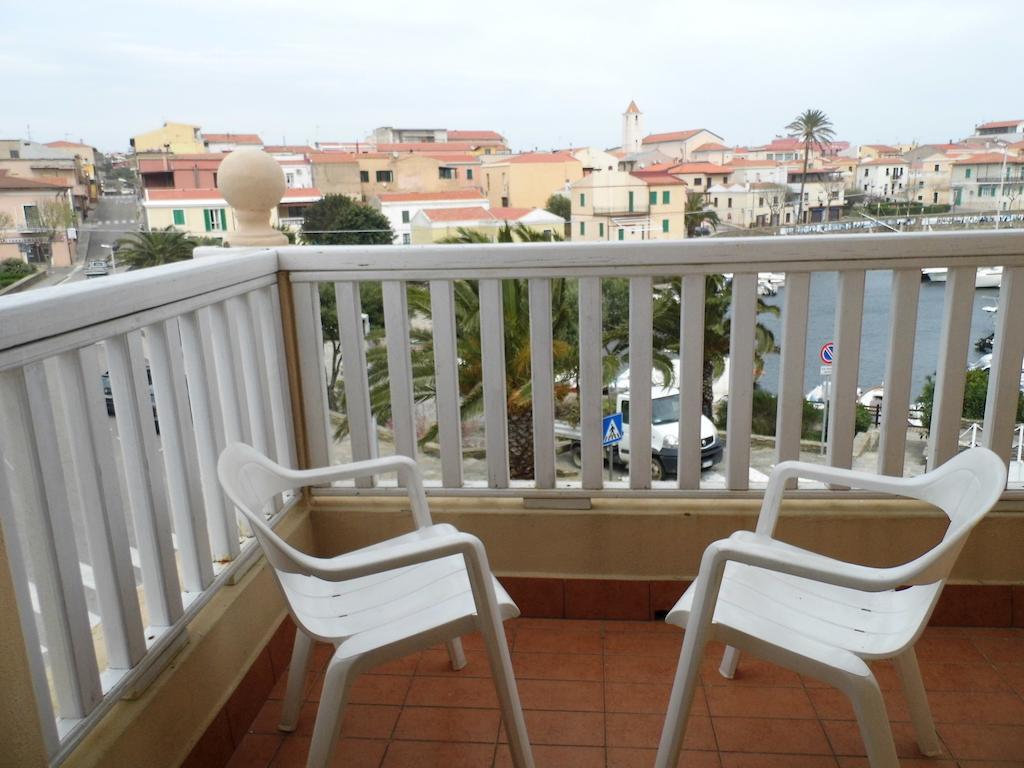 Lina Hotel Stintino Zewnętrze zdjęcie